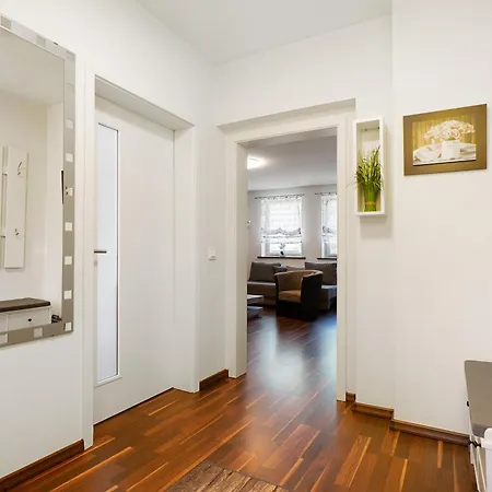 Maisonette *
